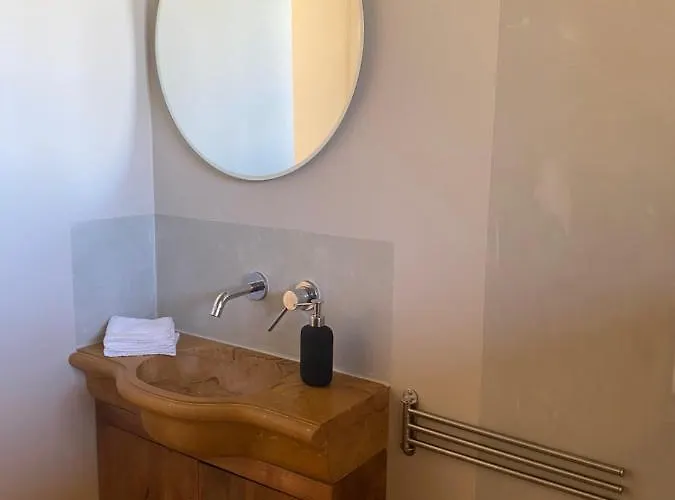 Alatrium アパート