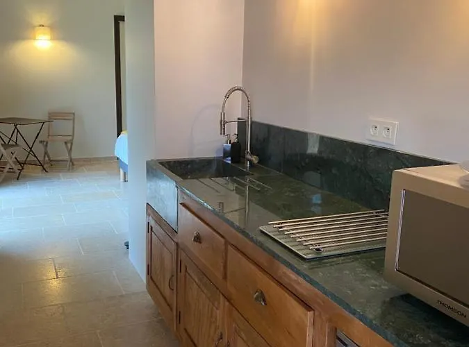 Alatrium アパート *