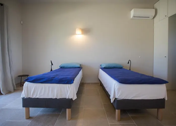 Alatrium アパート